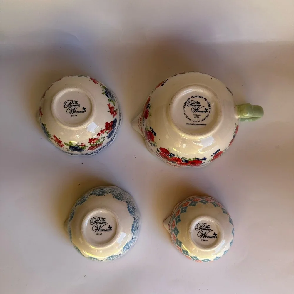 The Pioneer Woman Classic Charm Measuring Bowls Set Of 4 Floral Colorful